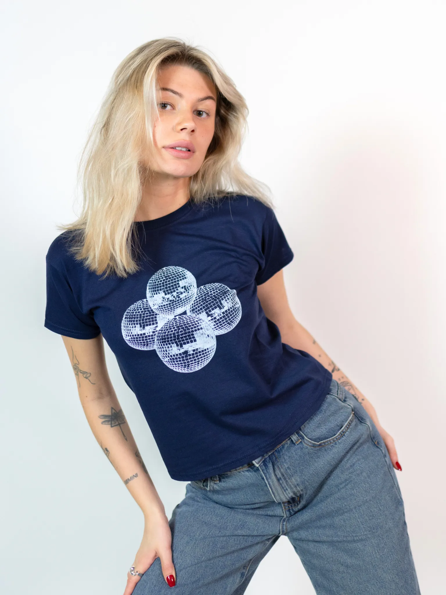 DISCO KUGLE (hvid), BABY TEE - NAVY